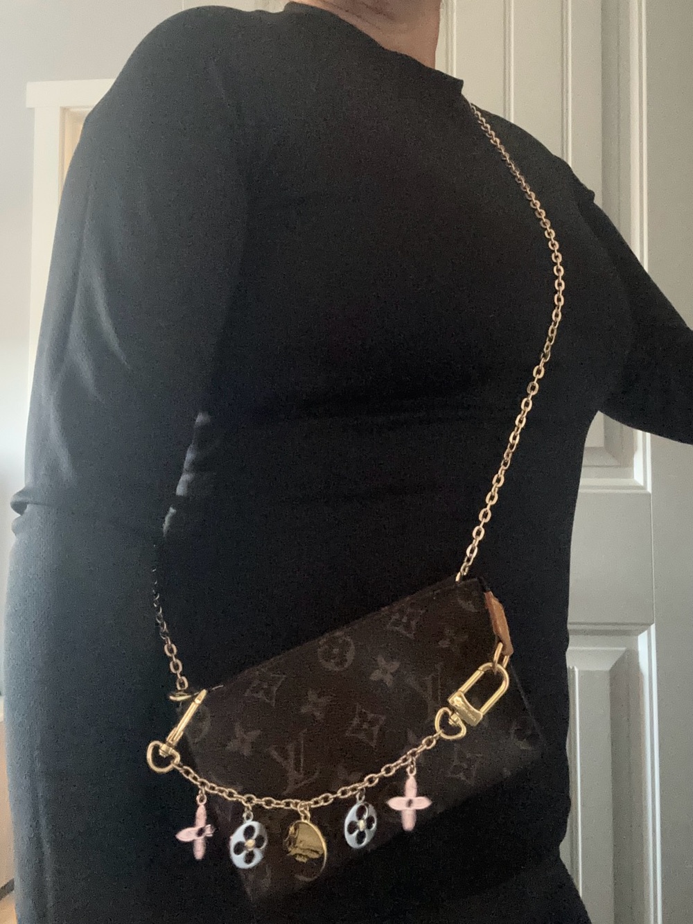 Louis Vuitton Brown Monogram mini pochette with charm - Brown/Gold - Picture 8 of 15